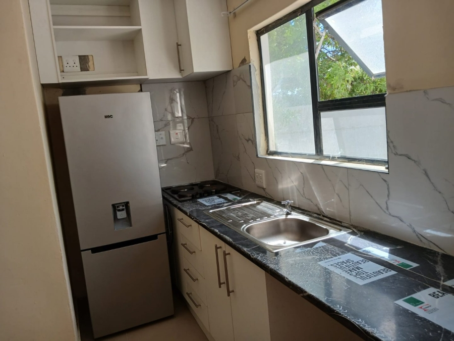  Bedroom Property for Sale in Umrhabulo Triangle Western Cape